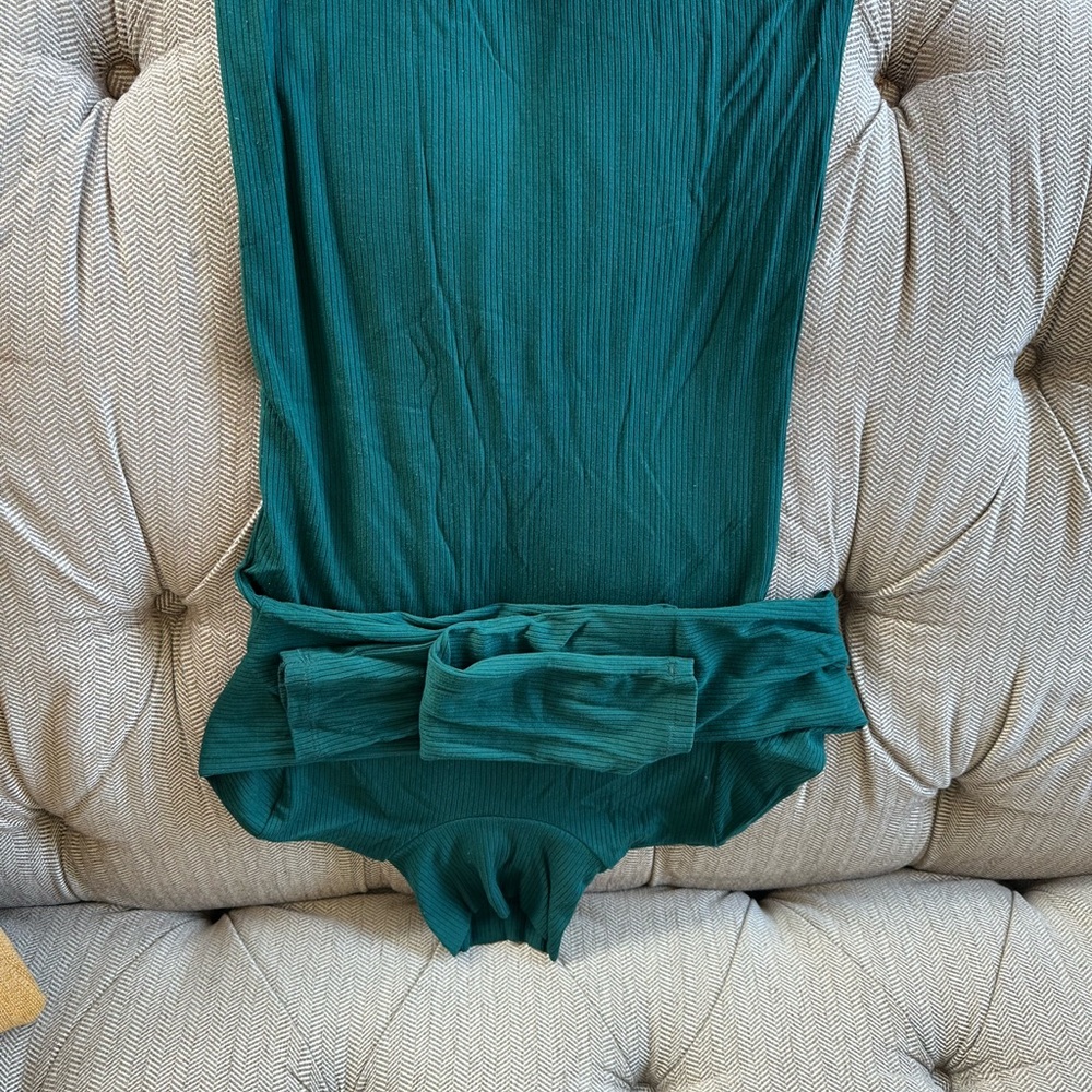 Green Ribbed turtleneck